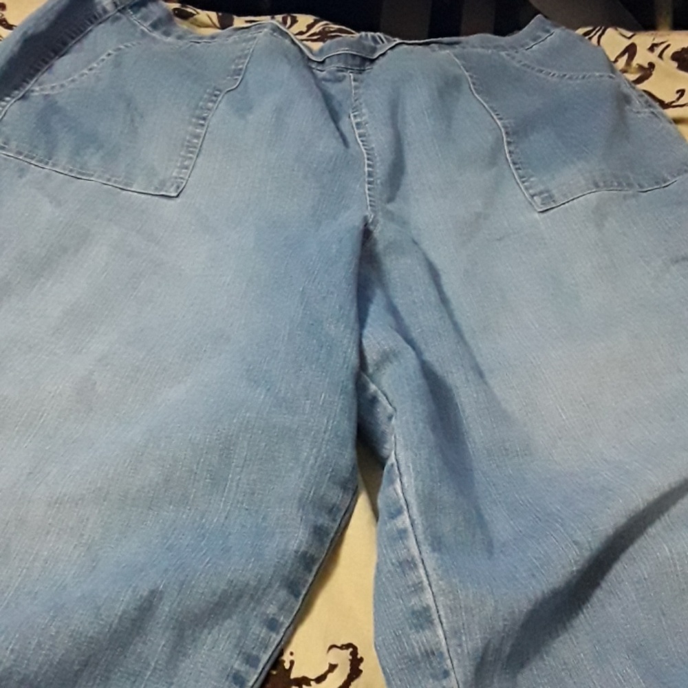 Capris stretchy
